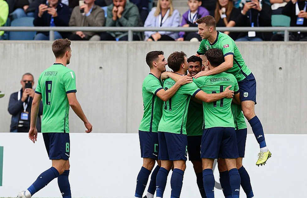 Romania – Thụy Điển tại Nations League: Nghịch lý 0 điểm gặp 7 điểm và khoảng trống chưa ai lấp