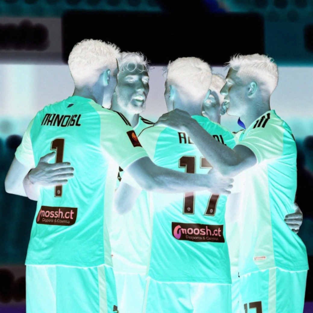Chuyển nhượng V.League: Thị trường của những bản hợp đồng không được phép công bố