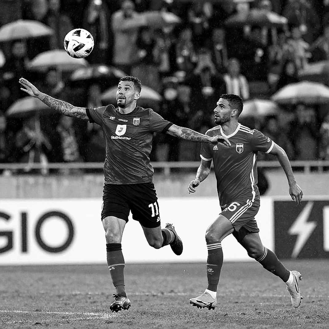 Việt Nam 4-2 Pakistan: Băng ghế dự bị cứu một hiệp đấu lạc nhịp