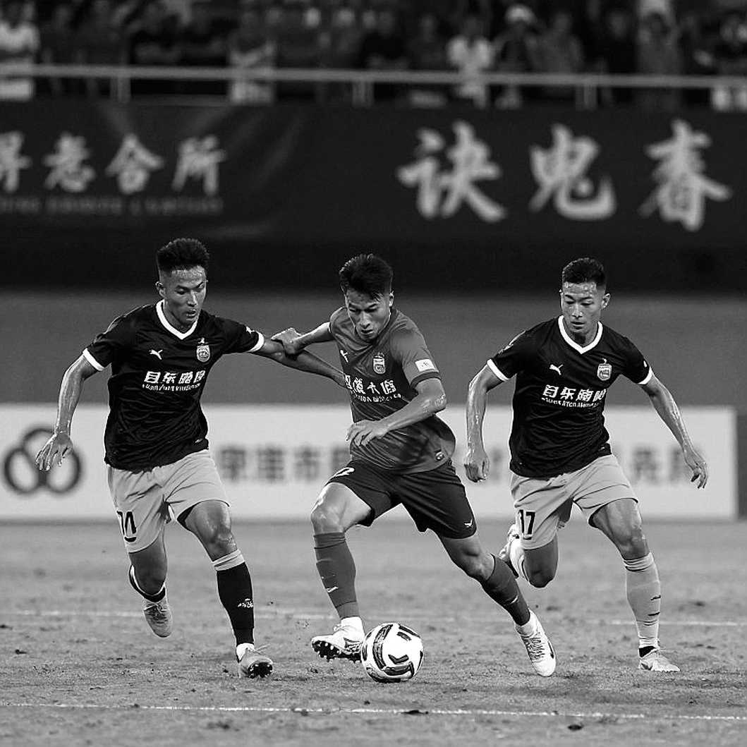 Vietnam U20 Exits 2027 AFC U20 Asian Cup Qualifiers: Coach Ikeuchi and Captain Quoc Khanh Apologize After 3-1 Loss to Iran Vietnam U20 Exits 2027 AFC U20 Asian Cup Qualifiers: Coach Ikeuchi and Captain Quoc Khanh Apologize After 3-1 Loss to Iran
